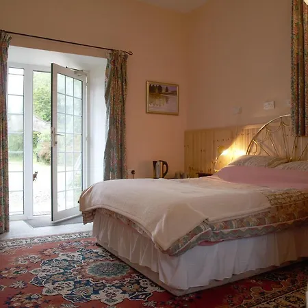 Lantgård Ross House Equestrian Holidays Mountnugent