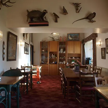 Ross House Equestrian Holidays Mountnugent