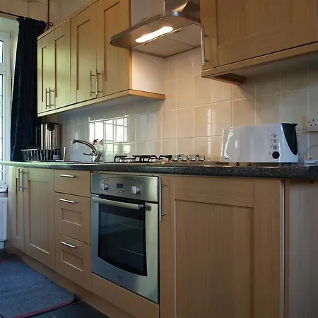 Ross House Equestrian Holidays * Mountnugent