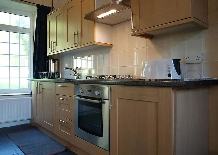 Ross House Equestrian Holidays * Mountnugent